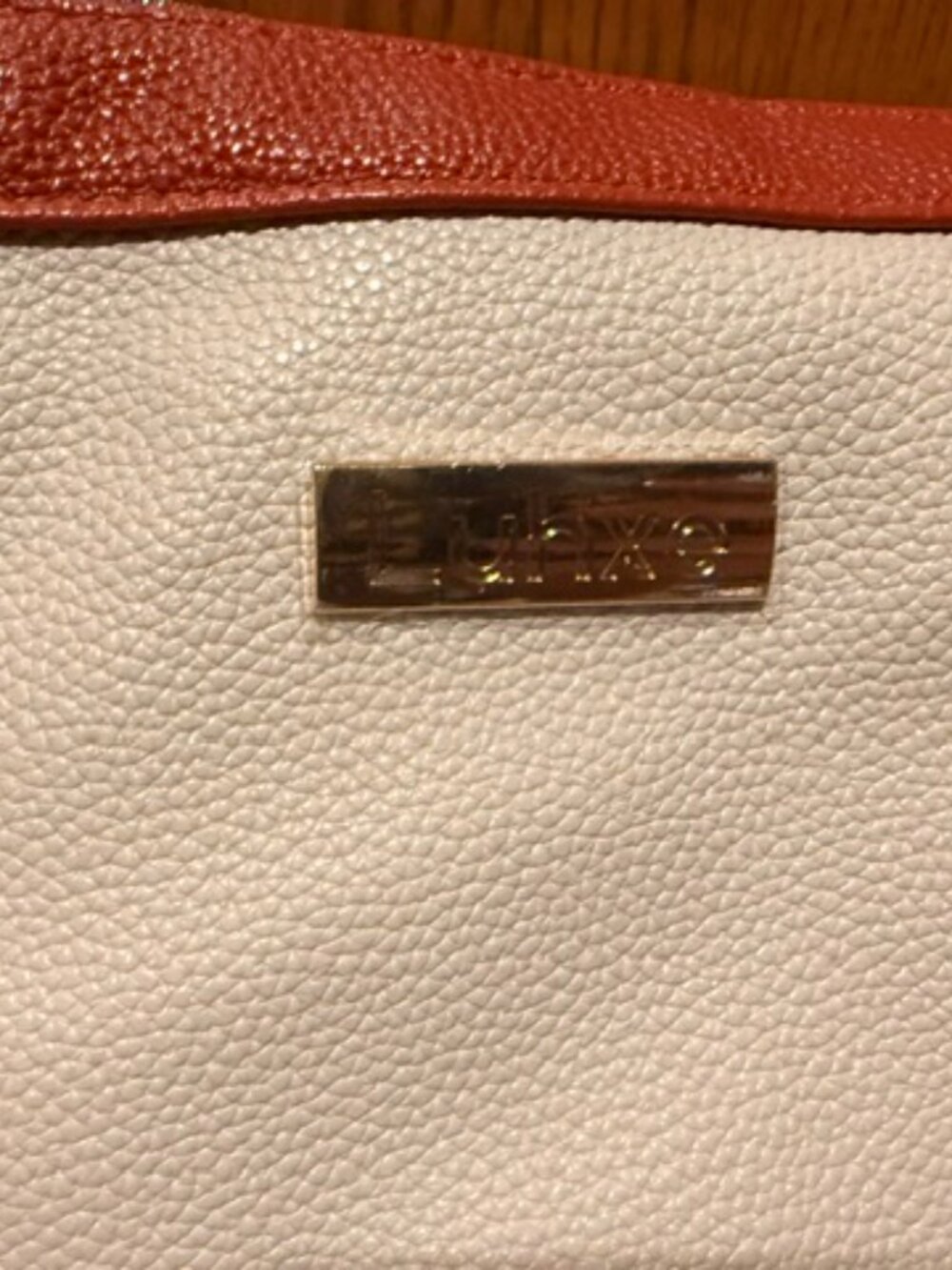 LUHXE carry on approved bag - Picture 2 of 3